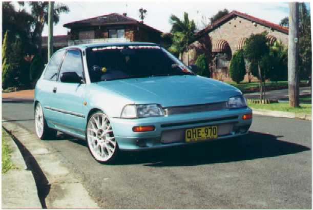 Image of charadeclose.jpg